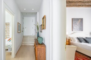 2 bedrooms, iron/ironing board, free WiFi, bed sheets - Miracoli Apartment with View on the Canal R&R (Venecia)