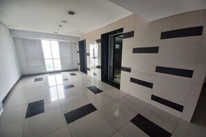 Interior detail - Hotel O Apartement Sentraland Karawang By Gs (Karawang)