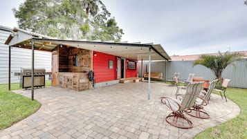 Apartment (0 Bedroom) | Front of property
