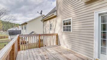 House (3 Bedrooms) | Interior