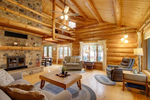 Lakefront Deerwood Home w/ Fire Pit & Grill!
