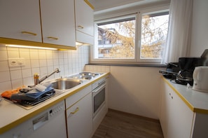 Comfort Apartment | Private kitchen - Apartment Gant (Zermatt)
