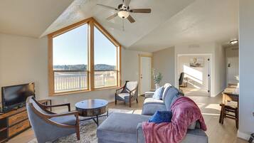 Rumah (2 Bedrooms) | Bagian depan properti