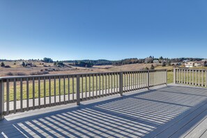 Interior - Peaceful Deary Vacation Rental w/ Deck & Views! (Deary)