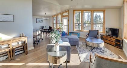 Peaceful Deary Vacation Rental w/ Deck & Views!