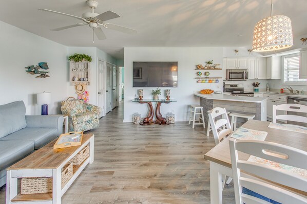 Apartment (2 Bedrooms) | Front of property