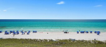 Beachfront Luxury in Seaside, Sleeps 24! Wow Porches & Gulf Views + 2 Bikes!