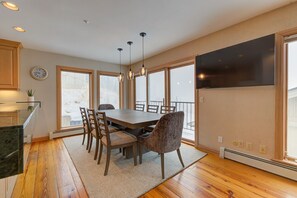 تناول الطعام