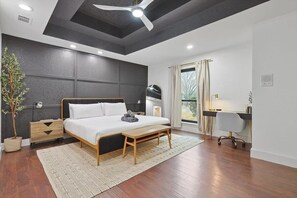 5 soverom, skrivebord, strykejern/-brett og wi-fi