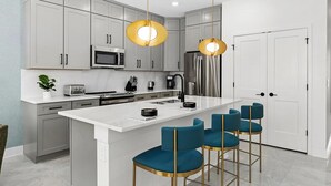 Unclassified image, 3 of 50, button - Villa Palazzo | Perfect getaway w/ a PVT pool, huge BRs & suites, near top parks (Orlando)