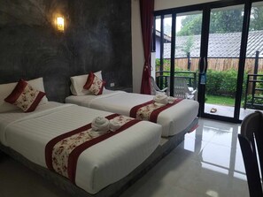 スタンダード ダブルまたはツインルーム | WiFi (無料)