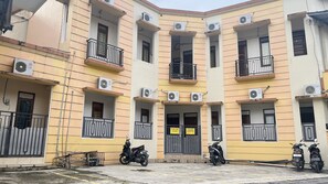 Fachada de la propiedad