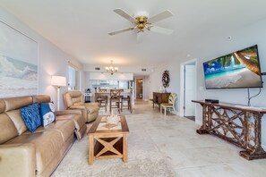 TV - Your Vitamin Sea I Beachfront 3 Bed (Marco Island)