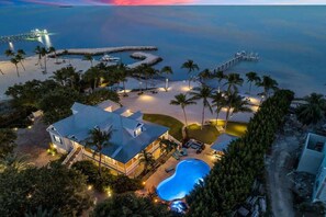 Exterior - Pineapple Beach (Islamorada)