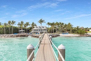 Pool - Pineapple Beach (Islamorada)