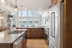 Fridge, microwave, oven, stovetop - Gorgeous luxury home with large sandy beach and sunset views on Brandy Pond! (Naples)