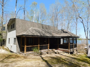 Exterior - Waterfront Frye Island Cottage – Dock, Beach & Sunrise Views (Frye Island)