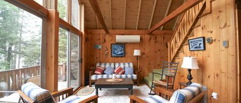 TV, fireplace, DVD player, stereo