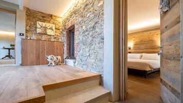 4 室のベッドルーム、WiFi、ベッドシーツ