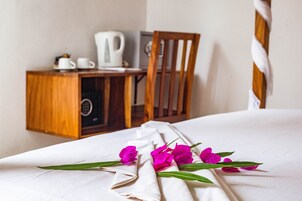 Comfort Double Room | In-room safe, individually decorated, free WiFi