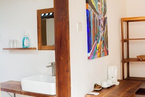 Comfort Double Room | In-room safe, WiFi (free), individually decorated - Anna & Gideon's  B&B (Jambiani)