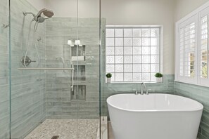 Hair dryer, towels - Private Beach - Beach Views - Community Pool & Hot Tub - Gated Community (Destin)