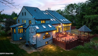 Luxury Mansion Rentals in Niskayuna, NY USA