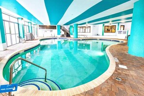 Piscine couverte, piscine extérieure