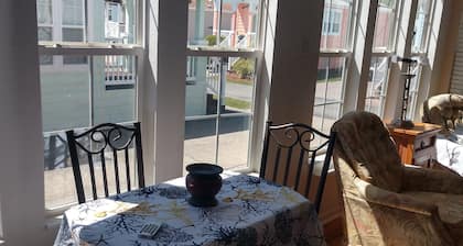 SPACIOUS 1 BEDROOM LOFT IN DISNEY AREA 5 STAR RATED MILL CREEK RESORT 2769
