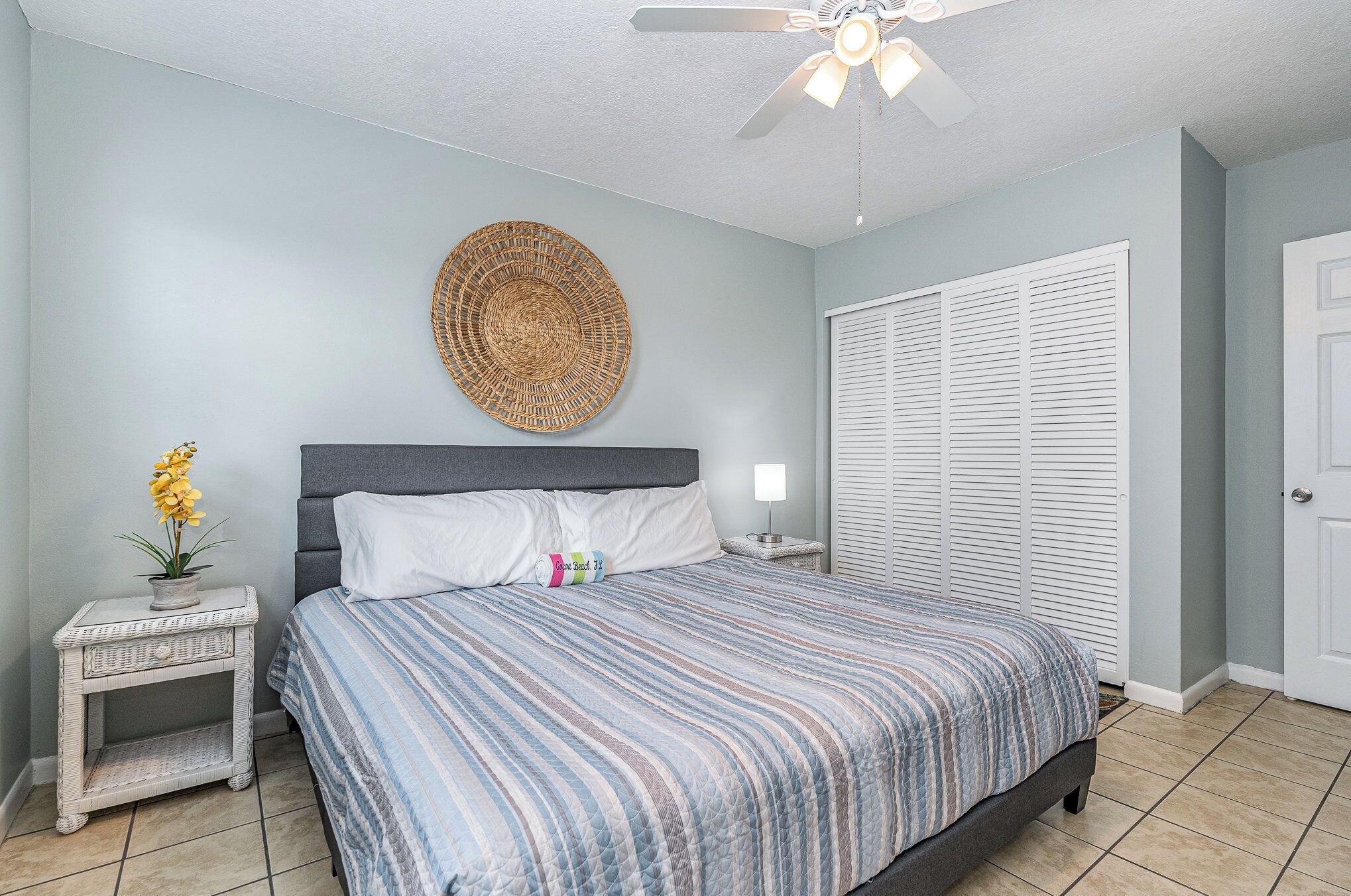 2 chambres, lit parapluie, Wi-Fi gratuit, draps fournis