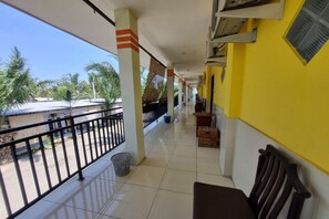 Exterior detail - Hotel O New Asembagus 2 (Asembagus)