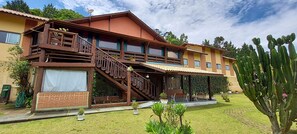 Front of property - Pousada Ventos de Outono (Sao Roque)