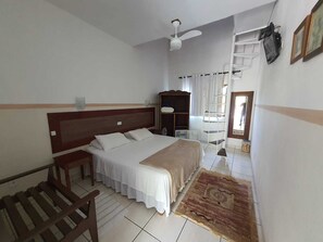 Standard Duplex, Non Smoking, Garden View | 1 bedroom, free cribs/infant beds, free WiFi, bed sheets - Pousada Ventos de Outono (Sao Roque)