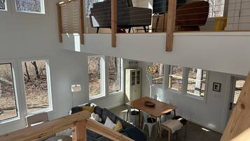 Smart-tv, pejs, bøger