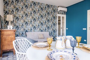 Dining - Duke House Marina di Ragusa (Marina di Ragusa)