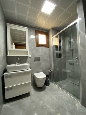 Villa básica, 3 habitaciones | Baño