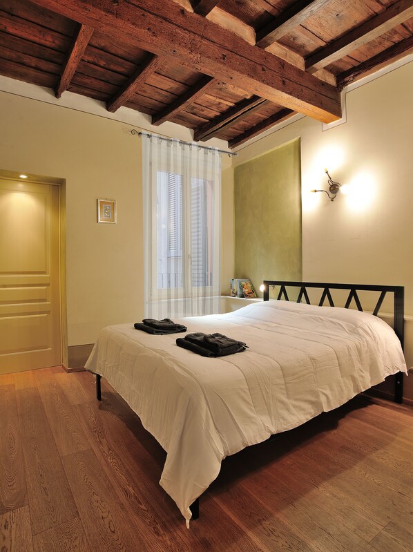 2 Schlafzimmer, Bügeleisen/Bügelbrett, Reisekinderbett, kostenloses WLAN