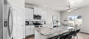 Beautiful 3 Bedroom Home in Meridian