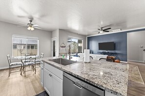 Interior - Beautiful 3 Bedroom Home in Meridian (Meridian)