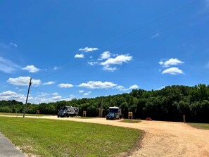 Miscellaneous - 142B LIFE IS A HIGHWAY SITE 18 (Clifton)