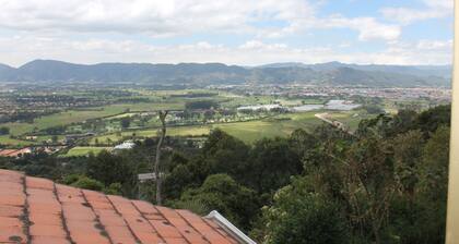 Small cozy apartment surrounded by nature in the countryside of Bogotá