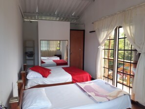 Cabin dành cho gia đình, 1 phòng ng  ủ, quang cảnh núi | Két bảo mật tại phòng 