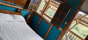 Traditional Double Room, 1 Bedroom, Mountain View | In-room safe - cabañas hotel villa lucia (Calarcá)