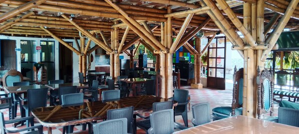 Restaurant - cabañas hotel villa lucia (Calarcá)