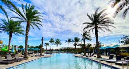 Charming 3BR Retreat w/ Pool, Resort Perks & Easy Access to Orlando Attractions