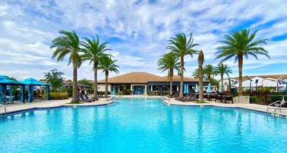 Charming 3BR Retreat w/ Pool, Resort Perks & Easy Access to Orlando Attractions