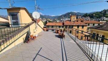 Apartemen Klasik | Teras/patio