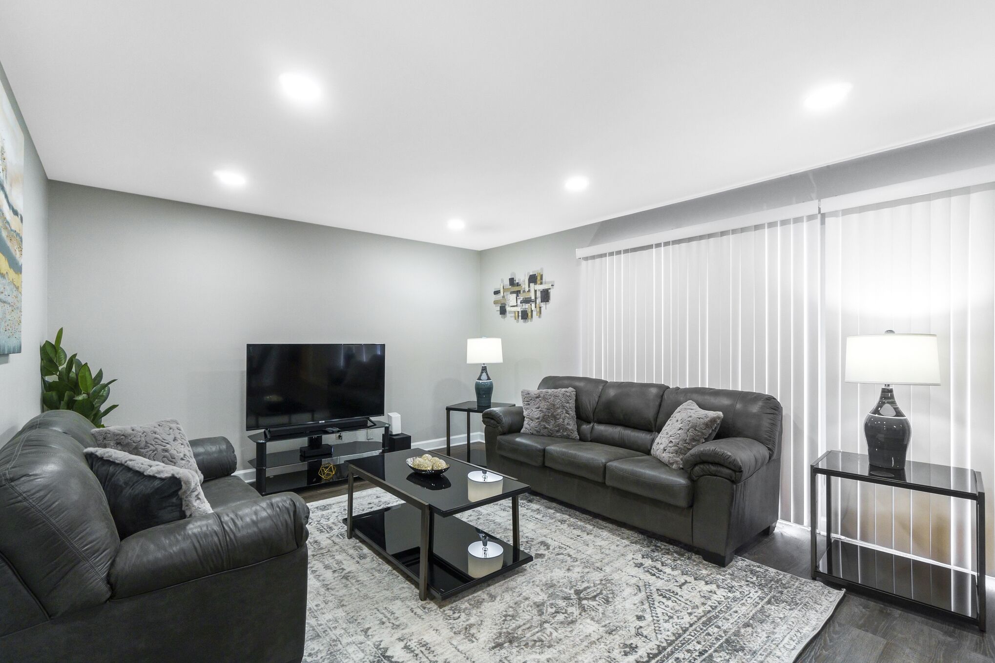 Elk Grove Village Rental