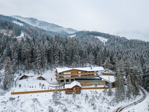 Front of property - Spa & Wellness Hotel Fitak (Liptovský Ján)