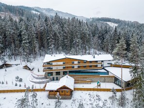 Front of property - Spa & Wellness Hotel Fitak (Liptovský Ján)